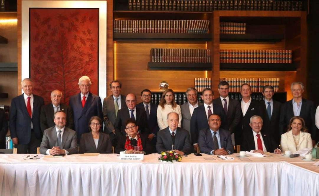 Ernestina Godoy se reúne con empresarios (26/03/2026). Foto: Especial