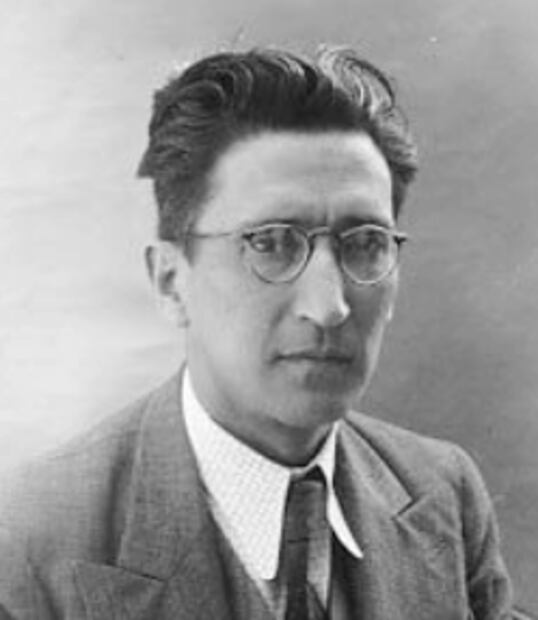 La estatua masculina que escandalizó por su desnudez