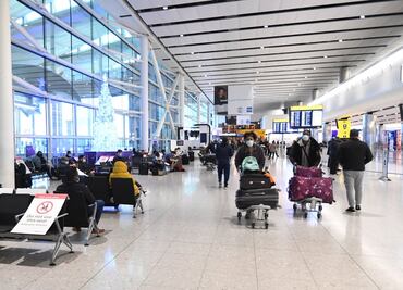 Investigadores proponen radiación UVC para eliminar el coronavirus en los aviones