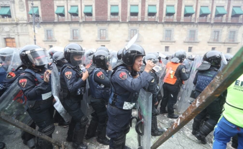 El 8M, vacunas y reapertura de museos, entre las fotos de la semana