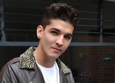 Cantantes lamentan la muerte del cantante Legarda