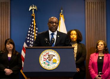 Sacerdotes abusaron de 2 mil niños en Illinois, reportan autoridades