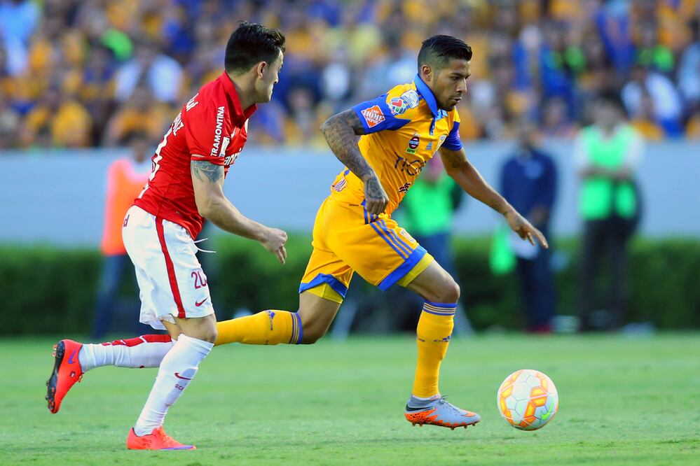 Aquino, baja para la ida de la Final