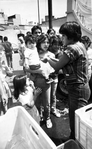 Bebemos agua embotellada por el sismo del 85