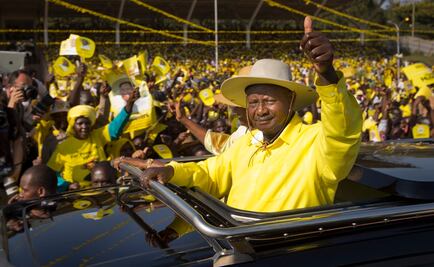 Presidente de Uganda aplaude dicho de Trump sobre “países de mierda”