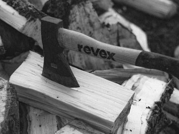 Vinculan a proceso a alumno que atacó con un hacha a compañera en salón de clases en Monterrey