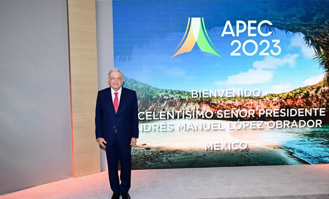 López Obrador invitó a su homólogo chino, Xi Jinping, a visitar México, durante la reunión que celebraron en San Francisco. Foto: EFE