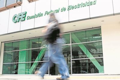 Política energética de la 4T beneficia indebidamente a CFE, determina la Corte