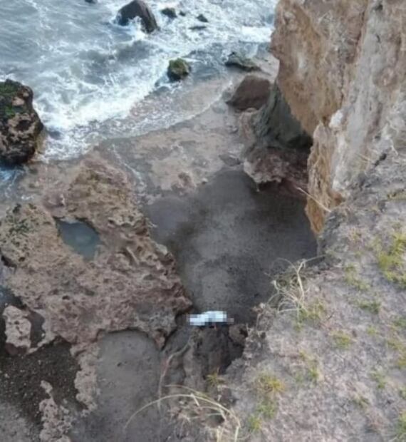 Turista intenta tomarse foto y muere al caer del borde de un acantilado