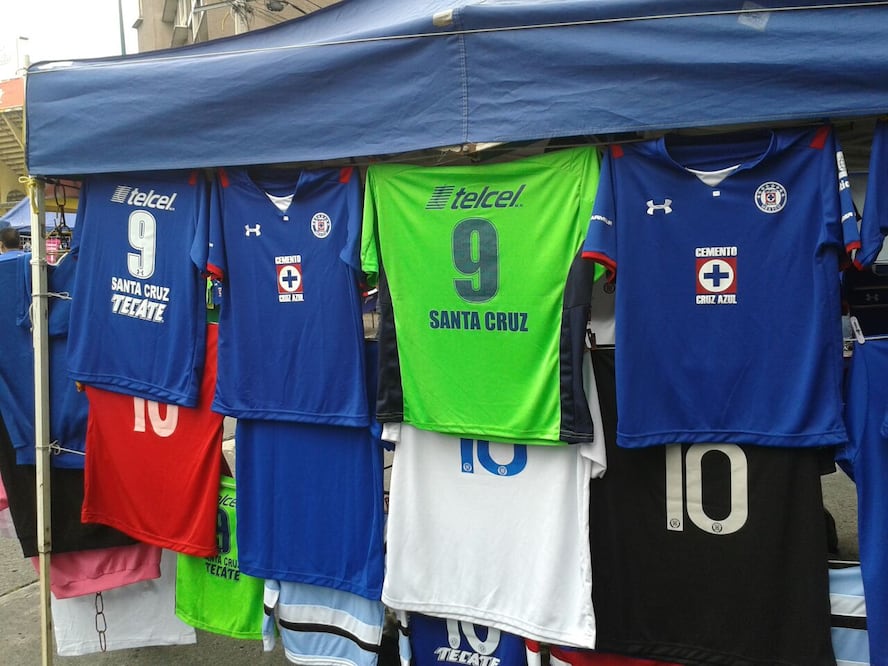 Roque sigue presente en las afueras del Azul