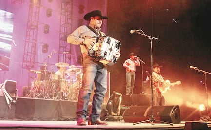 A Intocable no le gusta los duetos, sólo el que hace con el público