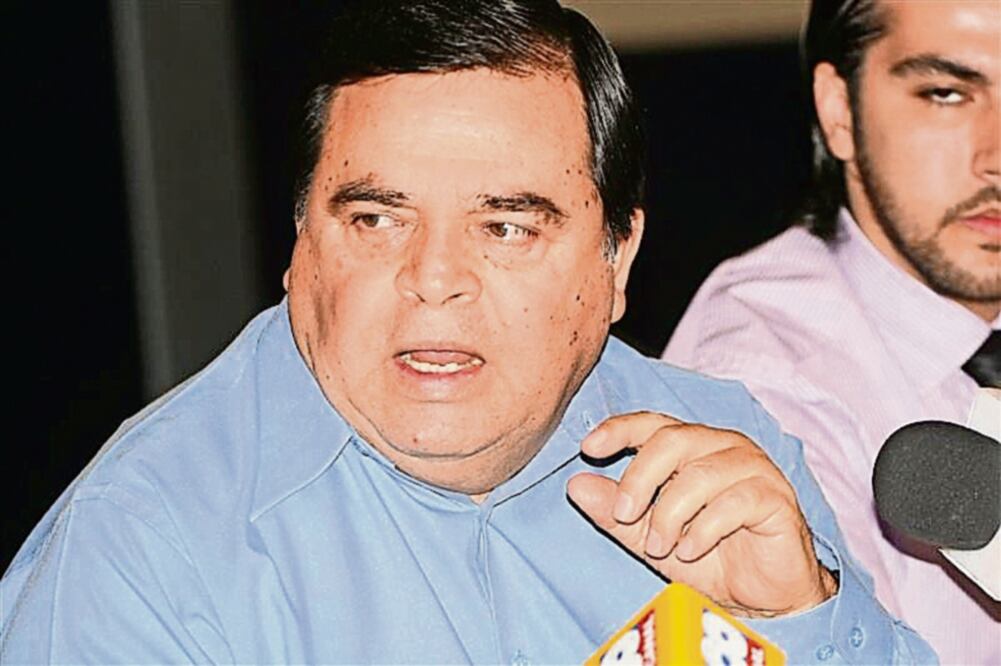 En el ojo del huracán por matrimonios igualitarios