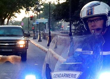 Sospechoso de atentados en París se niega a declarar