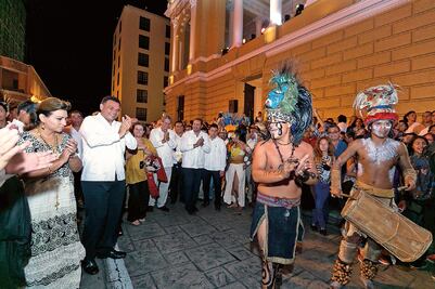 Poesía, trova y cultura, inauguran FICMaya; habrá 500 actividades 