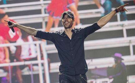 Enrique Iglesias cumple 50 años; el cantante de la gorra y el lunar que no ha cambiado con el tiempo 