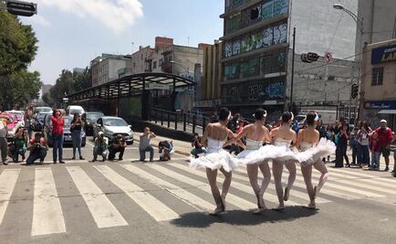 Ballet dancers, cabaret shows and plays all over Mexico City