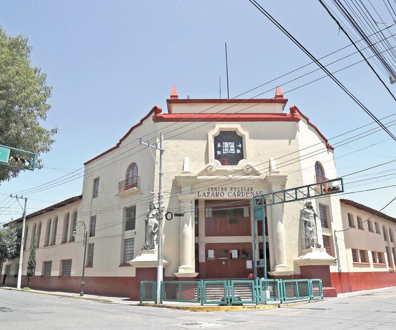 El retorno a las aulas en el Edomex ocurrirá cuando el semáforo epidemiológico sea verde. La entidad tienen una matrícula educativa de 4 millones 396 mil estudiantes, por lo que la reactivación será un reto mayúsculo, reconocen. Foto: JORGE ALVARADO