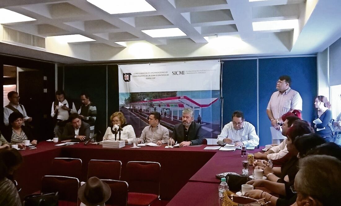 Manuel Granados se reunió con la Confederación de Organizaciones de Comerciantes de la Zona Económica de Tepito (ESPECIAL)