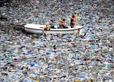 Isla de plástico en el Pacífico Norte, del tamaño de Chihuahua