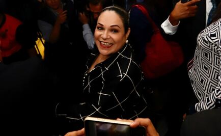 Eligen a Mónica Fernández como presidenta del Senado