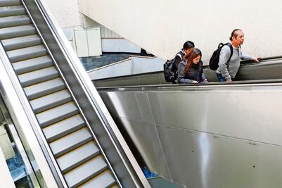 Metro invierte 147 mdp en la sustitución de escaleras eléctricas