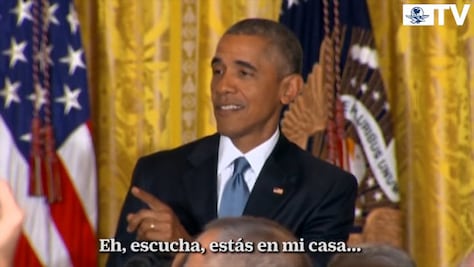 Barack Obama saca a activista de "su casa"
