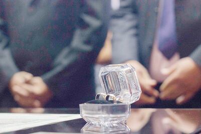 Senado avala iniciativa sobre seguridad social a cónyuges y concubinos del mismo sexo