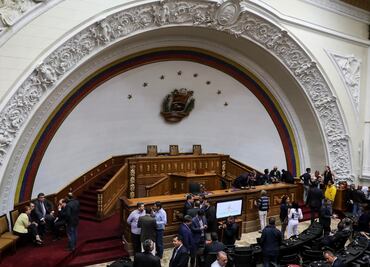Diputados venezolanos cumplen un año sin recibir salario