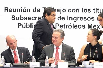 Pemex contempla la adquisición de cobertura petrolera