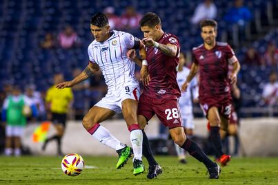 Humillante derrota de Chivas ante River Plate