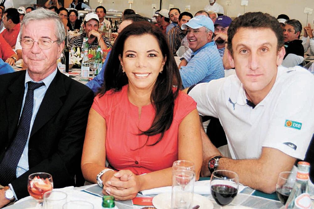 Carolina Monroy del Mazo (centro) (ARCHIVO. EL UNIVERSAL)