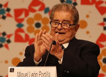 "Familia pidió trasladar a Miguel León-Portilla a Nutrición"