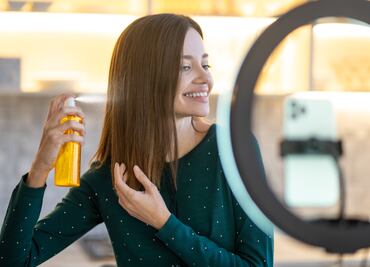 Estos son los beneficios del shampoo en seco para tu melena