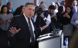 Enrique Inzunza, imputado en EU y sin partido, pero arropado por Morena; mantiene privilegios, pese abandono de bancada