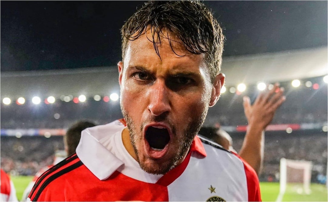 Santiago Giménez reconoce superioridad del América. FOTO: @Santigim9