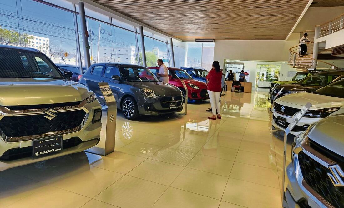 Los créditos automotrices otorgados por la banca privada se incrementaron 44.1% en octubre pasado. Foto: Archivo EL UNIVERSAL