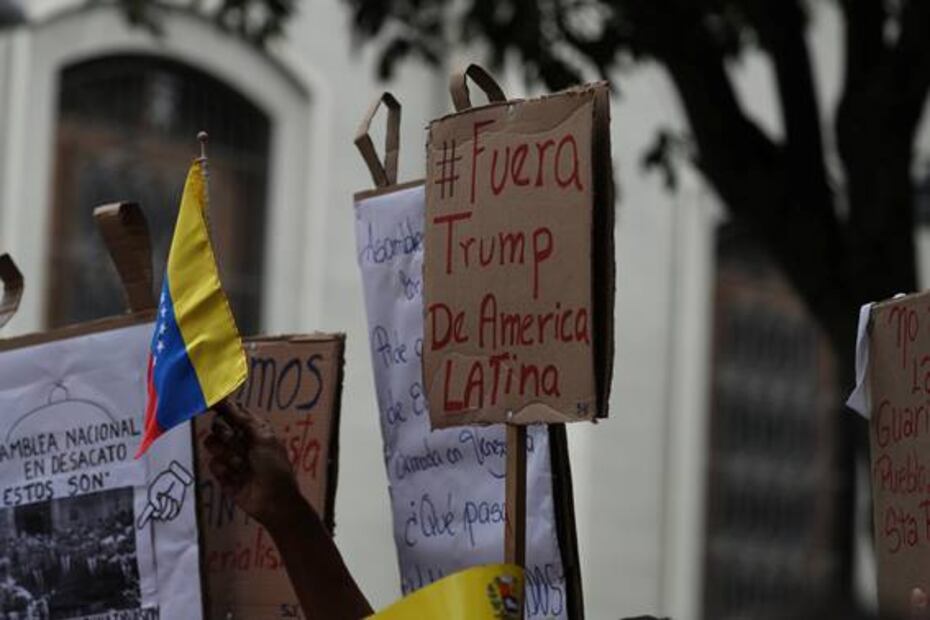 En Venezuela, un huevo y 93 millones de litros de gasolina cuestan igual