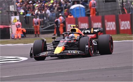 Checo Pérez termina segundo en la última práctica libre de Silverstone