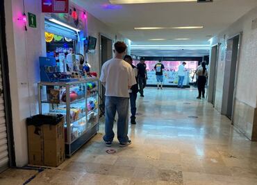 A dos semanas de su reapertura, Plaza Izazaga 89 aún no recupera asistencia de clientes; comerciantes denuncian caída de ventas