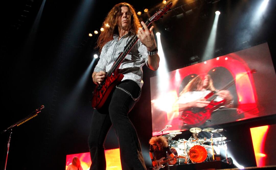 Una de las canciones más conocidas del grupo heavy, "Skin Of My Teeth", se convirtió en el concierto en una pieza instrumental, sin su polémica letra. FOTO: Archivo EL UNIVERSAL