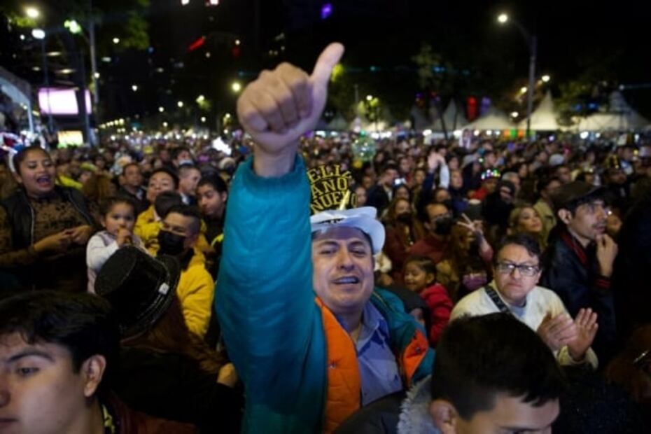 Inicia concierto de Los Ángeles Azules en Paseo de la Reforma