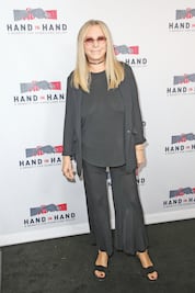 Famosos dan una mano a damnificados de Irma