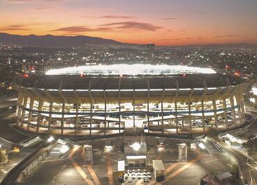 Lotenal indaga compra de palco en el Azteca
