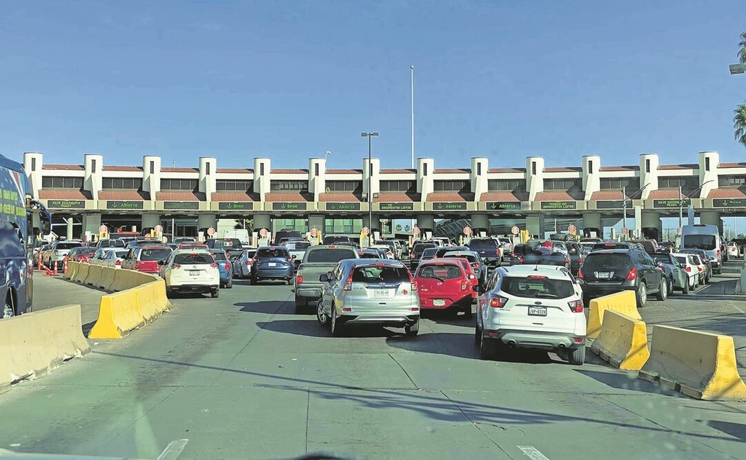 Tras casi 3 años sin venir al país, regresar a sus lugares de origen es para muchos paisanos “turismo de alto riesgo”, señalan organizaciones de mexicanos en EU. Foto: ESPECIAL