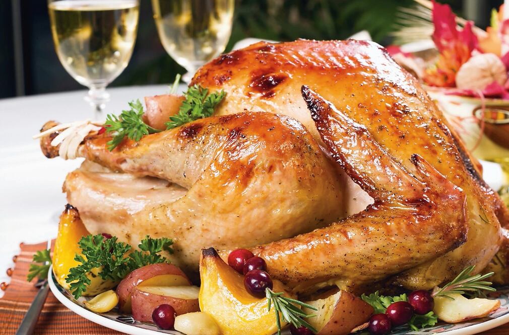 El pavo es uno de los platillos que más se acostumbre celebrar durante las fiestas decembrinas.
Foto: EL UNIVERSAL, archivo