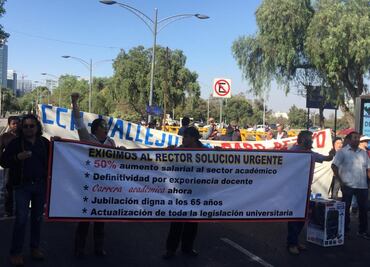 Profesores de asignatura de la UNAM reclaman recibir salarios "miserables"