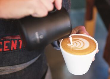 Ven en cafeterías, opción ante el desempleo