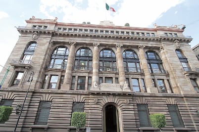 Hacienda usa remanentes de Banxico para reducir deuda pública en 83%; permitirá disminuir amortizaciones de deuda externa