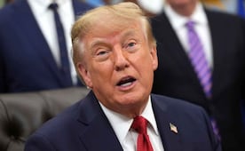 Trump acusa a parte de la prensa de ser "amenaza" para la seguridad nacional; prohíbe el acceso a la Casa Blanca a CNN