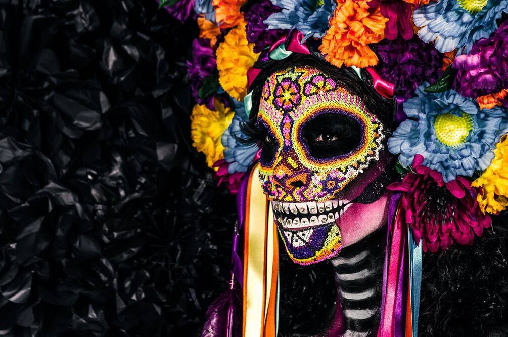 La Mega Procesión de Catrinas vuelve a CDMX. Foto: fer gomez. Unsplash